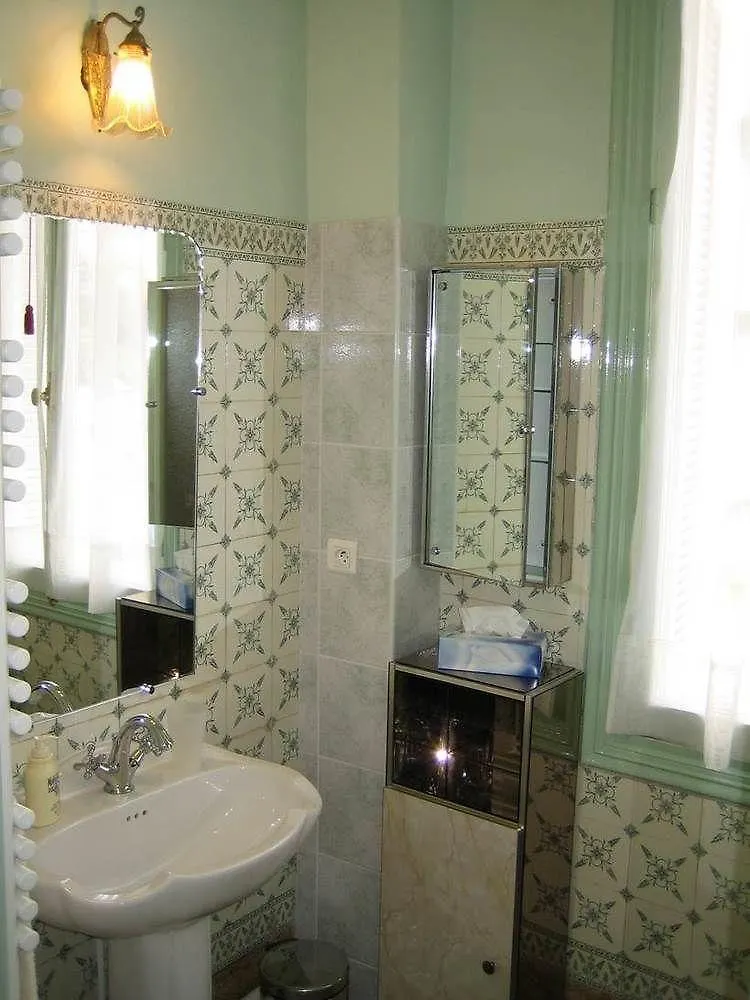 Residence La Villa Leonie 2*, Nice France